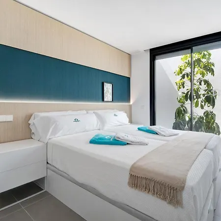 Lola Sea Villa